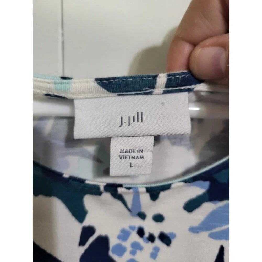 J Jill Women's LG Dress Floral Ruffle Short Sleeve Stretch Blue White Pockets - Picture 4 of 7